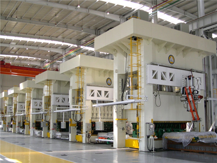 雙動(dòng)液壓機(jī)